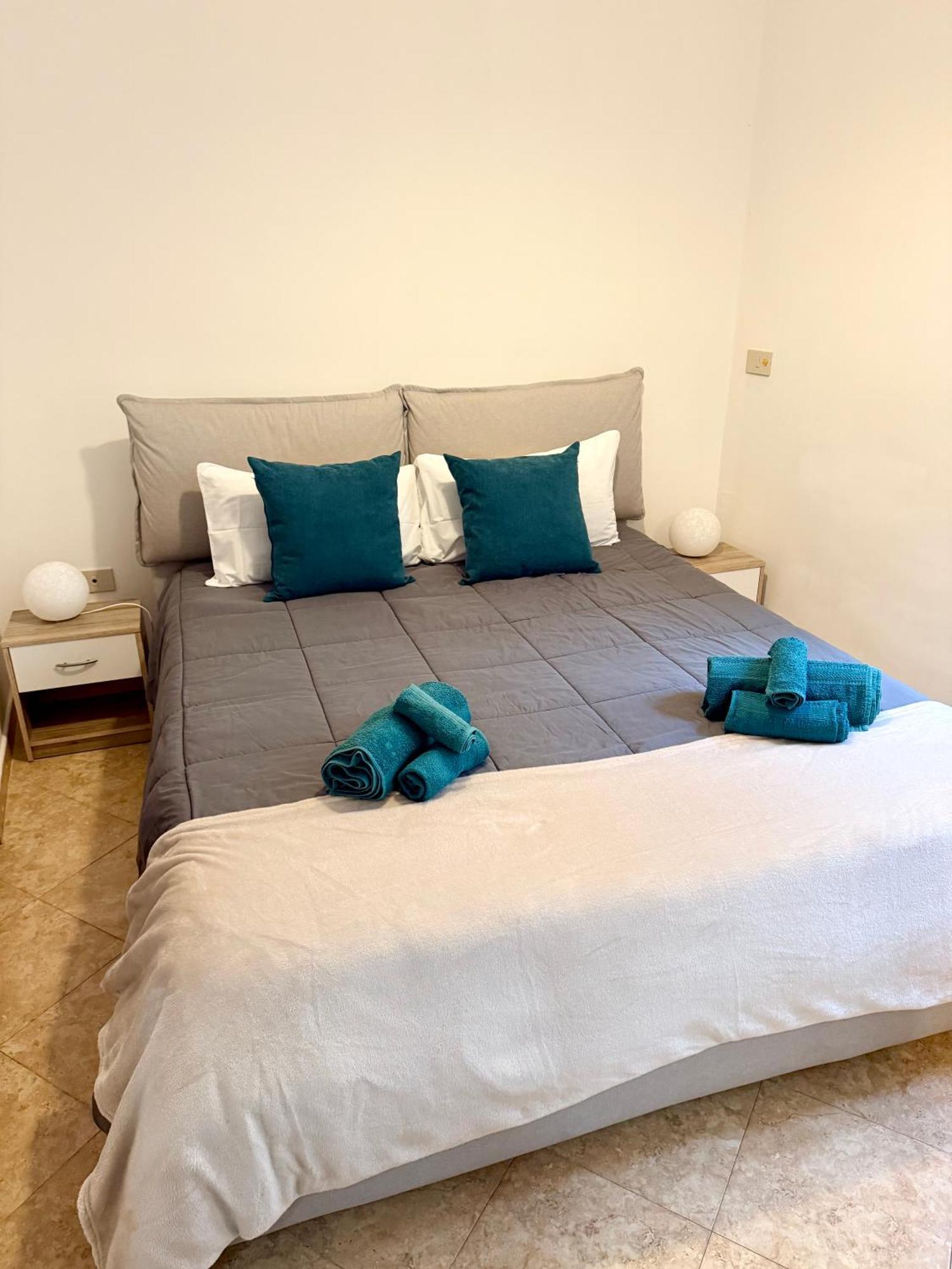 Gigi'S Apartment パレルモ エクステリア 写真